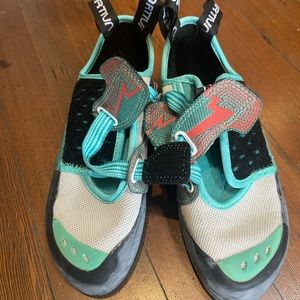 LA Sportiva Oxygym Women’s Climbing Shoes -  Size 8